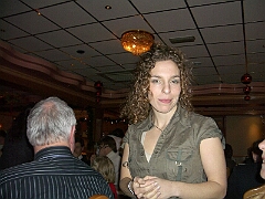 090